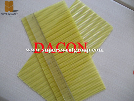 Beekeeping Tools Black/Yellow Langstroth Plastic Foundation Sheet