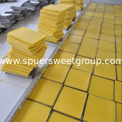 Top quality cosmetic grade 100% natural pure bulk beeswax pellet for wholesale