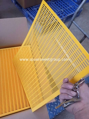 Factory Supply Beekeeping Tools Beehive Plastic Queen Excluder For Sale
