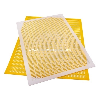 Factory Supply Plastic Queen bee Excluder for Langstroth Dadant Beehives beekeeping equipment tools